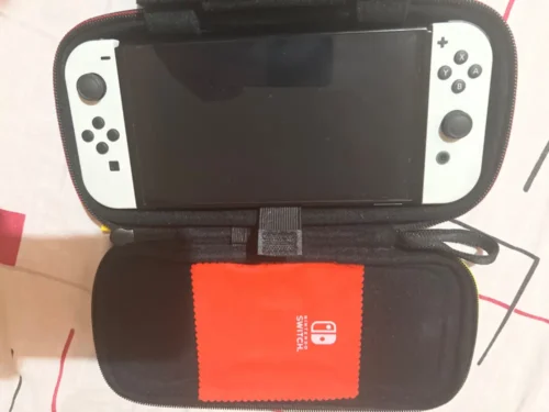 Nintendo Switch OLED 64GB photo review
